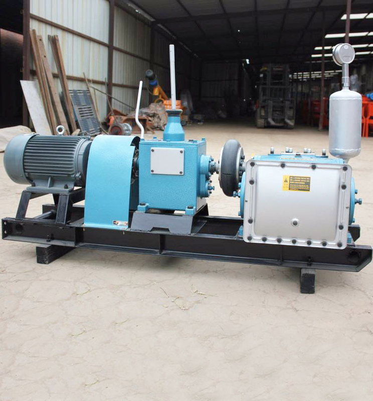 High Pressure Hydraulic Piston Triplex Mud Pump Machine With Oil Powered