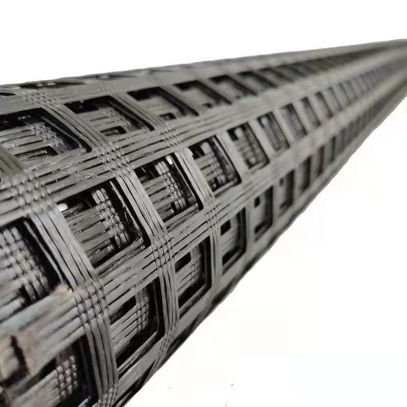 25.4*25.4mm Polyester Fiber Warp Knitted Geo Grid Mesh For Construction